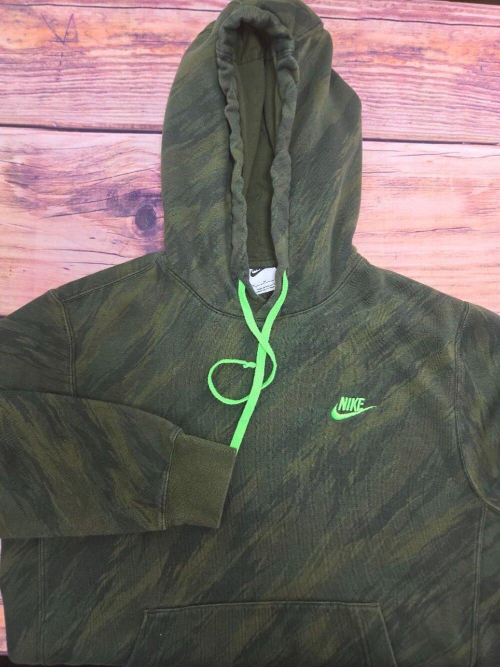 Nike Men's Camouflage Print Hoodie Medium
